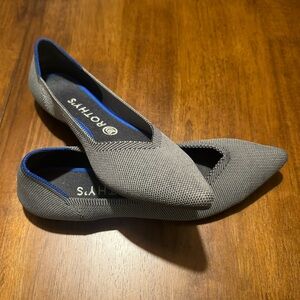 Rothy’s Grey Point Flat Shoes Sz 9.5